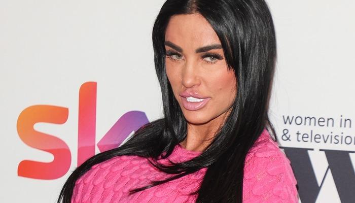 Yüz germe ameliyatı için Türkiye'ye geldi! Katie Price havaalanında tutuklandı