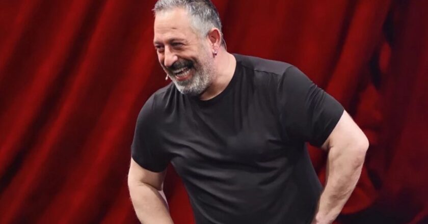 Cem Yılmaz’dan dinleyicilere anlamlı jest: “Dilediğiniz tarihte sizi ağırlayacağım” – Son Dakika Hayat Haberleri