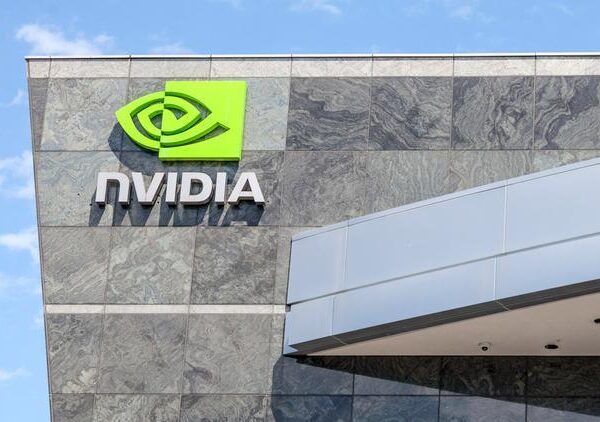 ABD’de Teknoloji Hisseleri Düştü! Nvidia, Tesla ve Broadcom düşüşte