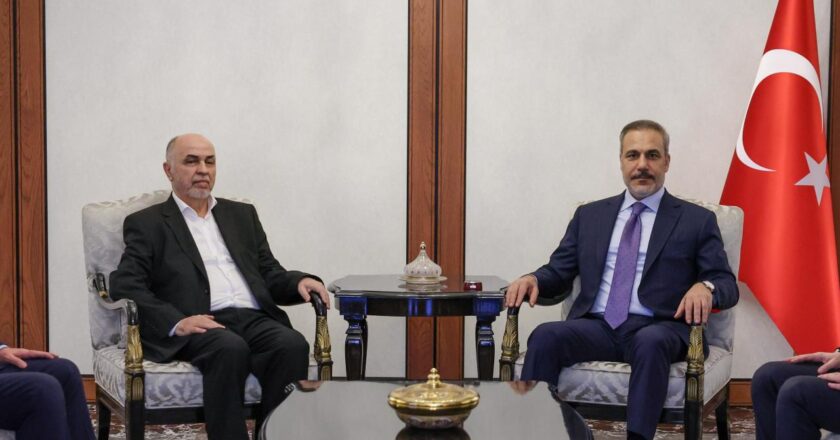 Bakan Fidan Hamas heyetiyle tanıştı