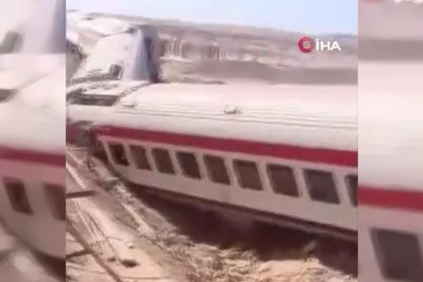 Mısır’da tren kazası: 3 ölü, 94 yaralı