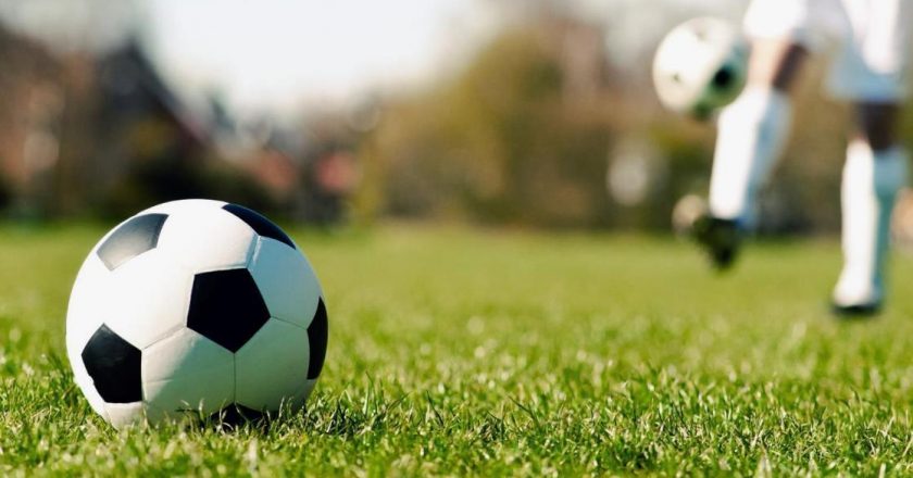 Futbol sahasının ölçüleri ve özellikleri