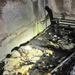 Apartmanda çıkan yangın nedeniyle bir oda kullanılamaz hale geldi