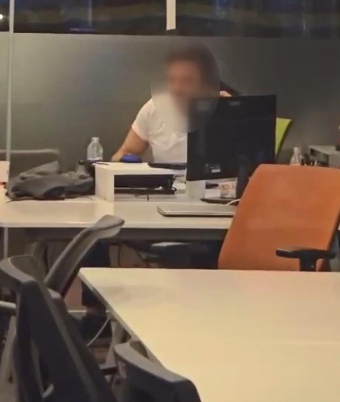 Oyuncak tabancayla yayıncının binasına girdi! O kişinin ifadesi ortaya çıktı: Kim olsa aynısını yapardı 4