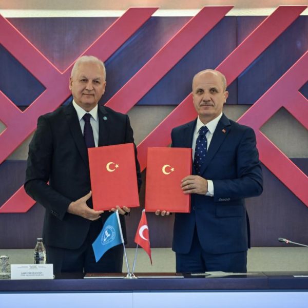 YÖK ile Türk Akademisi arasında işbirliği
