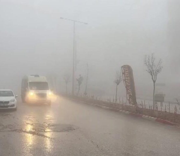 Besni’de yoğun sis hakim!