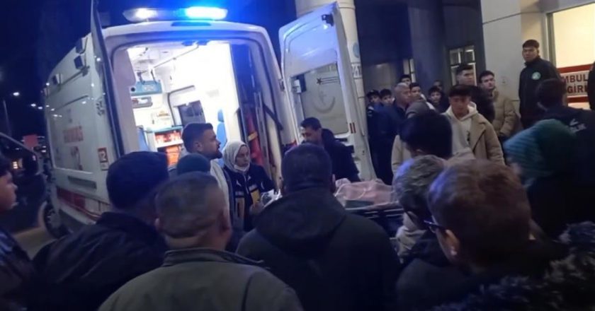 Kömür madeninde karbonmonoksit zehirlenmesi: 7 işçi tedavi altına alındı.