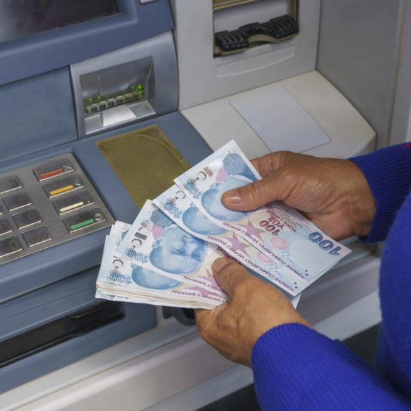 2026 Ocak’ta emekli maaşları ne kadar artacak? En düşük emekli maaşı için enflasyon farkı!