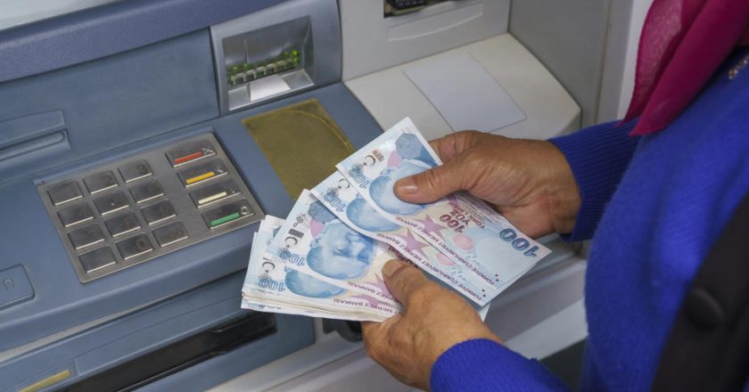 2026 Ocak’ta emekli maaşları ne kadar artacak? En düşük emekli maaşı için enflasyon farkı!